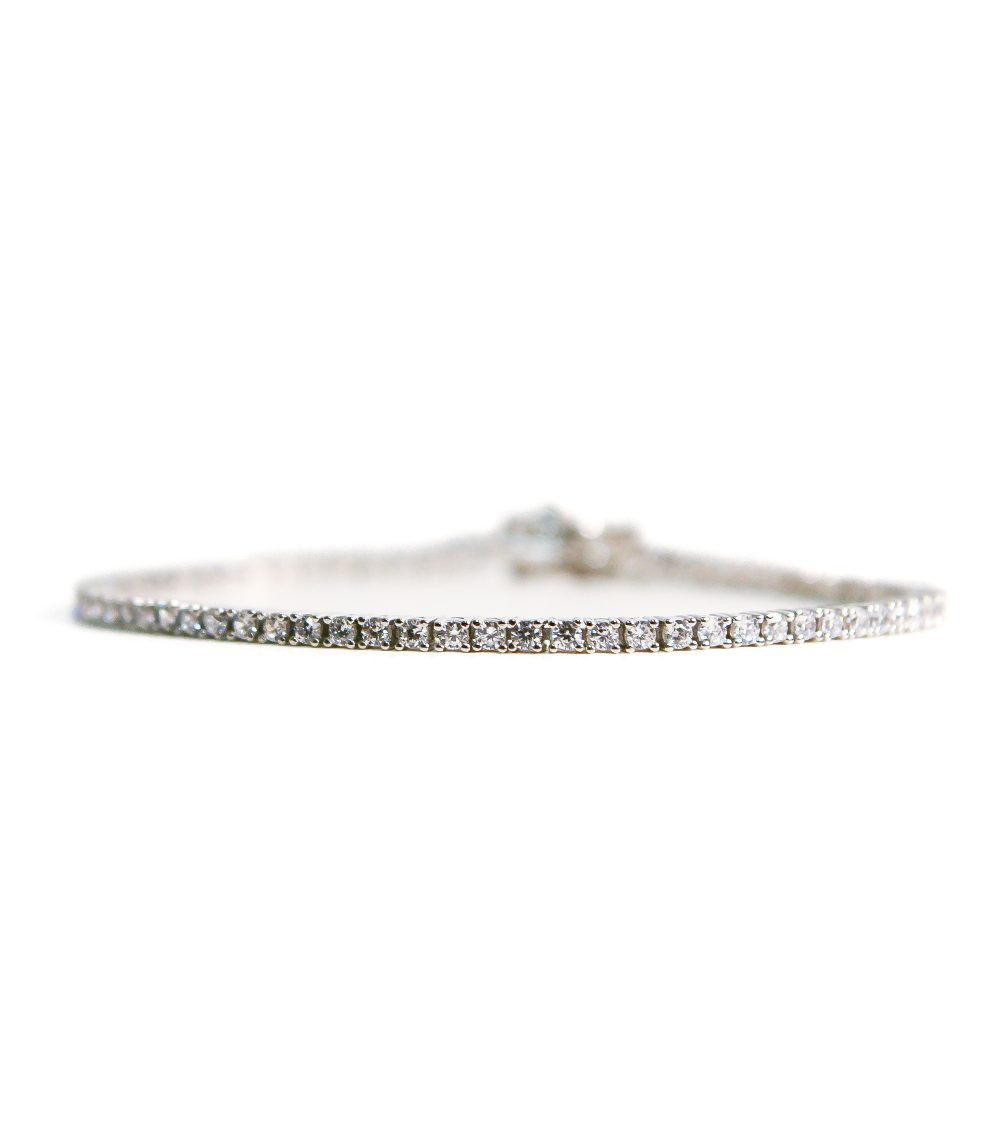 Bracciale tennnis classico con zirconi bianchi  in argento 925
