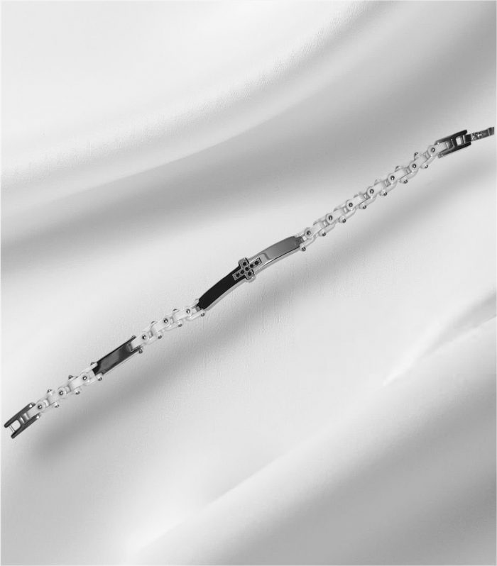 Bracciale uomo in acciaio e ceramica bianco con croce in zirconi neri