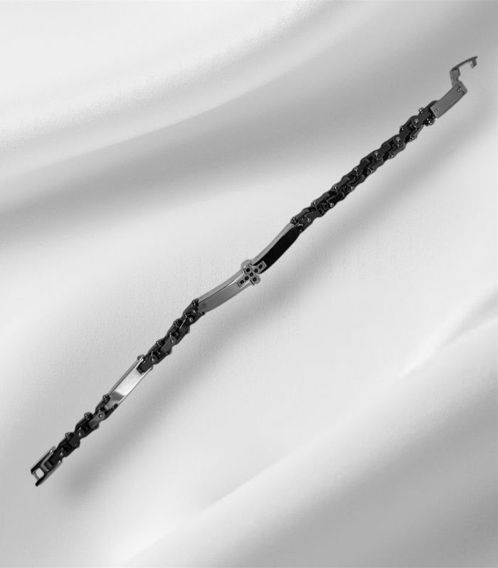 Bracciale uomo in acciaio e ceramica nero con croce in zirconi neri