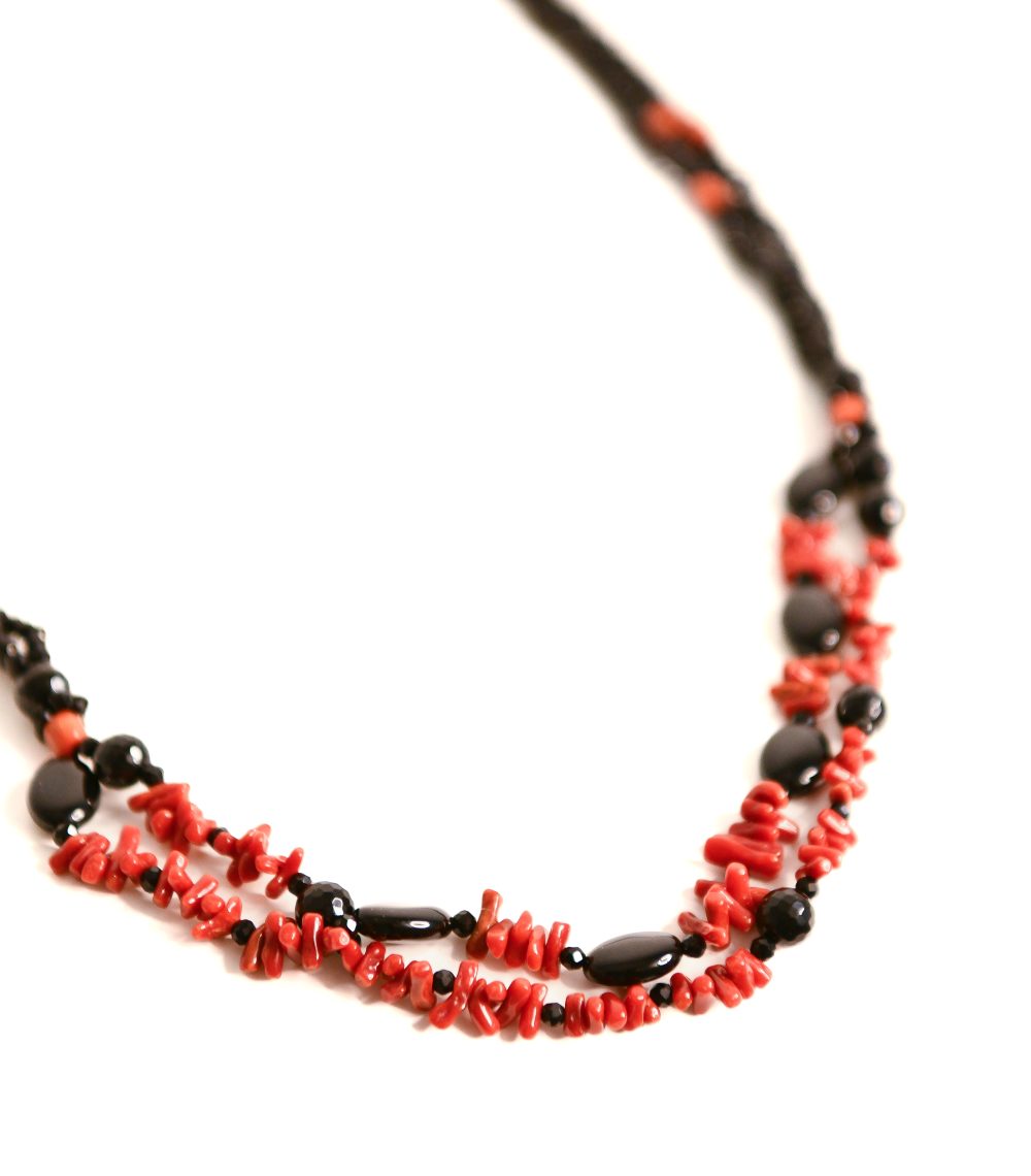 Collana corallo e pietre dure - immagine 2
